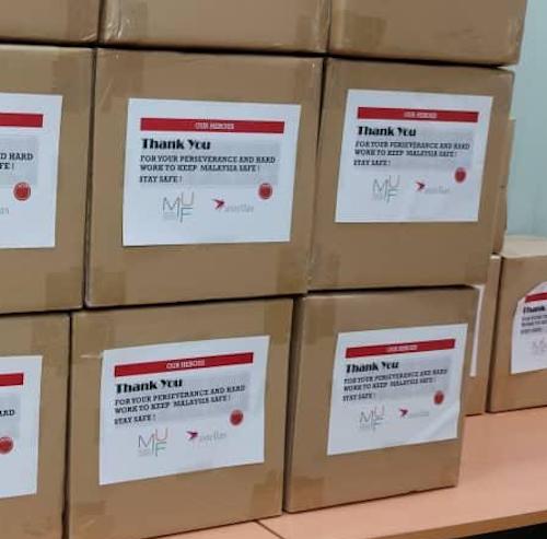 MUF organises the contribution of 1000 bottles of hand sanitisers amid COVID-19 pandemic